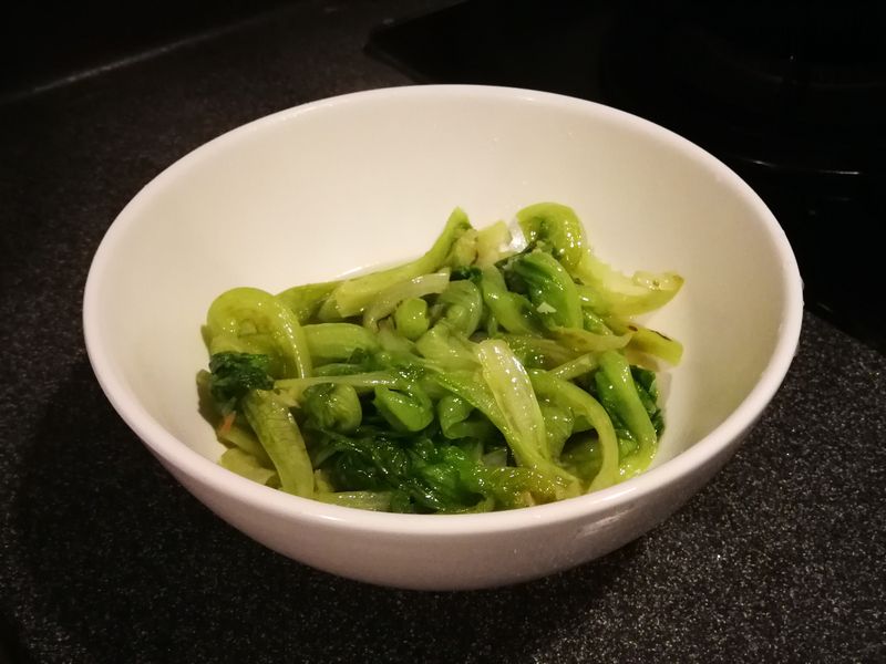 蒜蓉炒生菜
