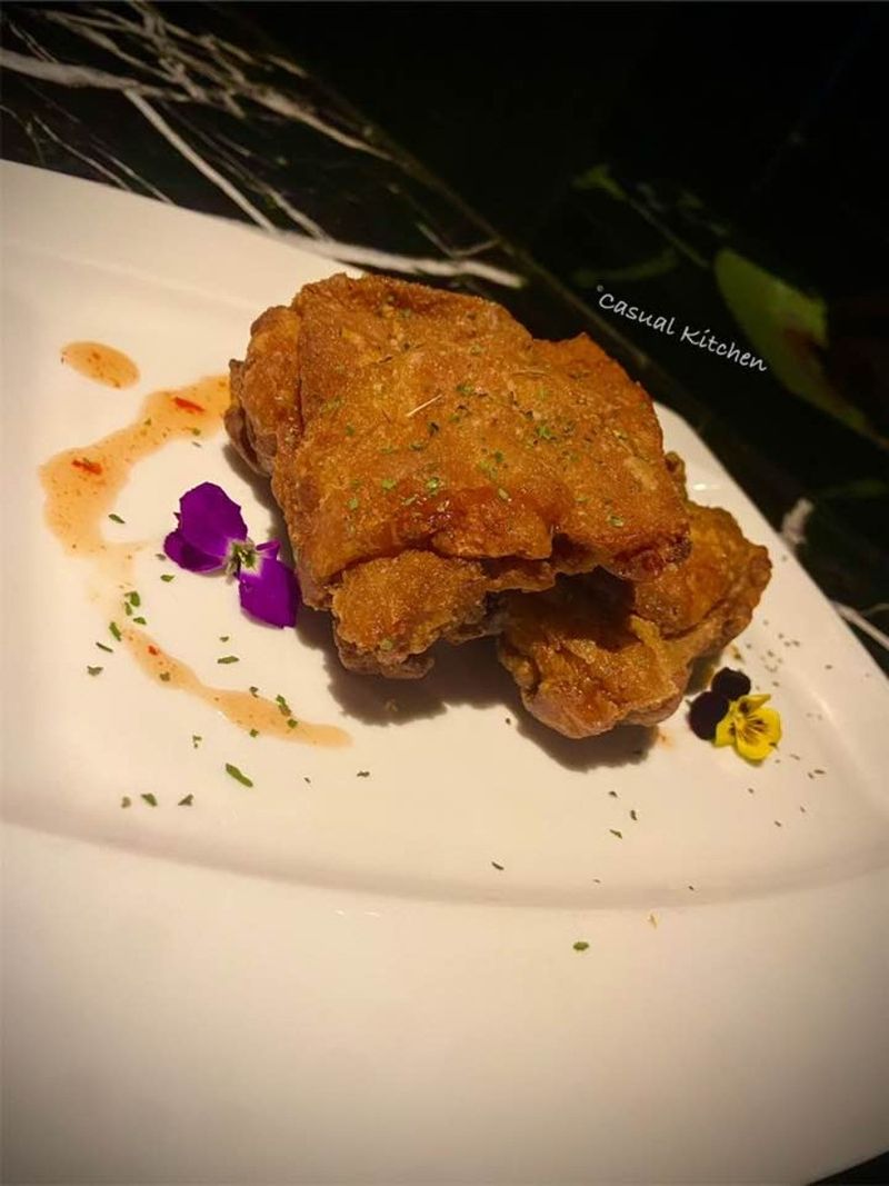 香酥脆皮雞腿排佐泰式酸辣醬 難度★★☆