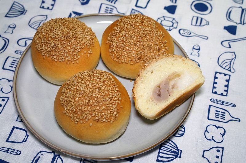 芋泥麻糬麵包。簡易麵包機食譜