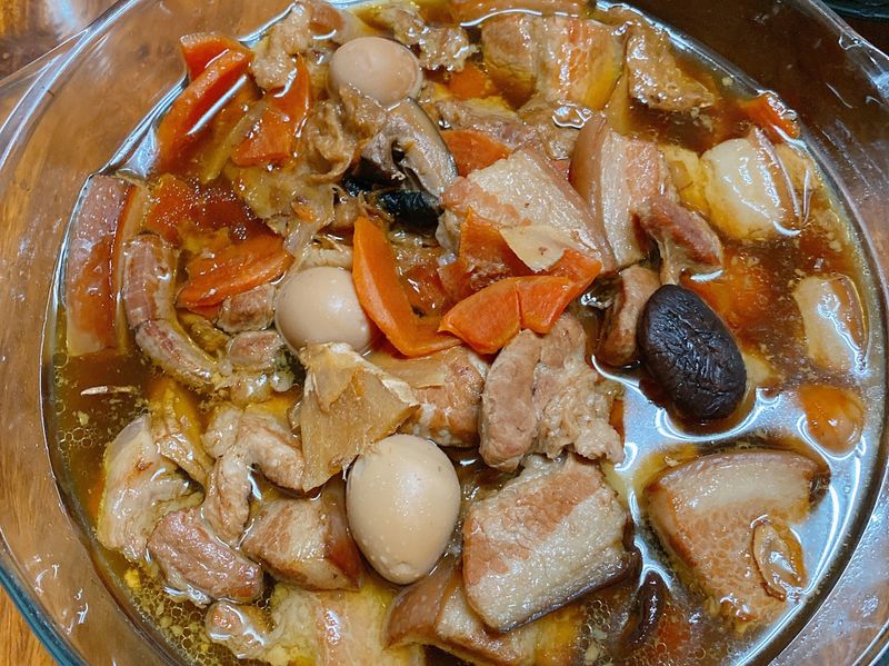 香菇麵筋魯肉