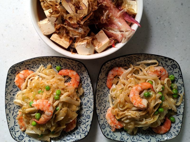 蝦仁炒麵