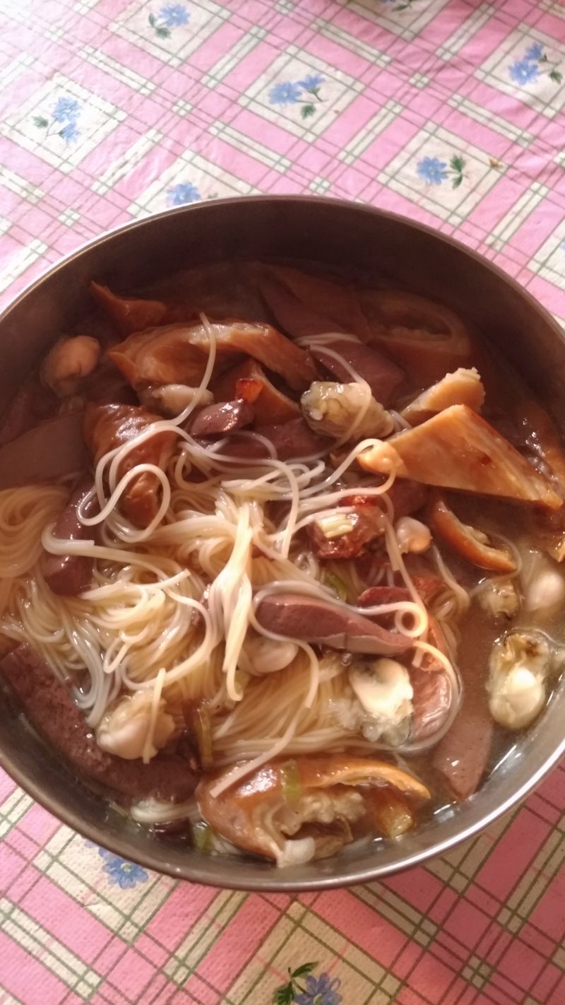 蚵仔大腸麵線