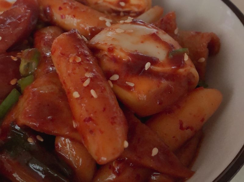 韓國街邊小吃🇰🇷 辣炒年糕 떡볶이!