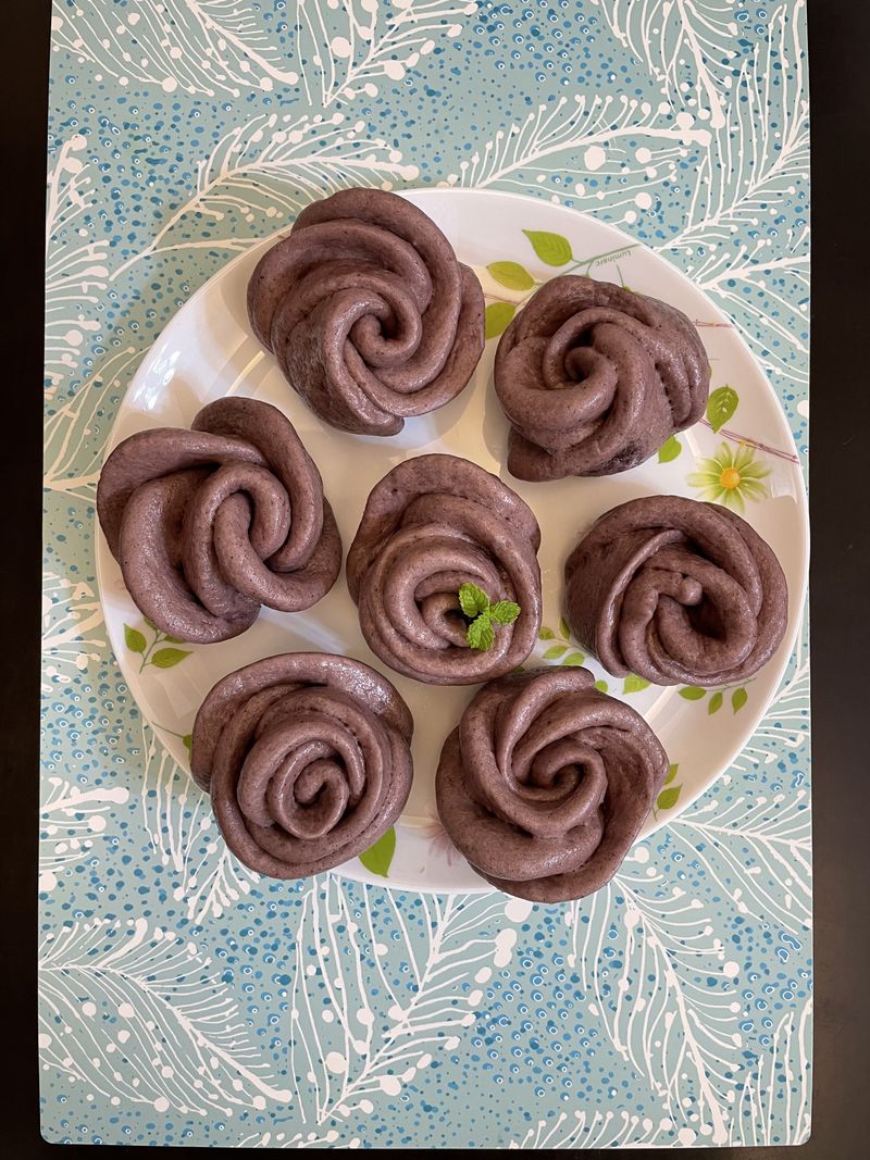 桑椹玫瑰饅頭