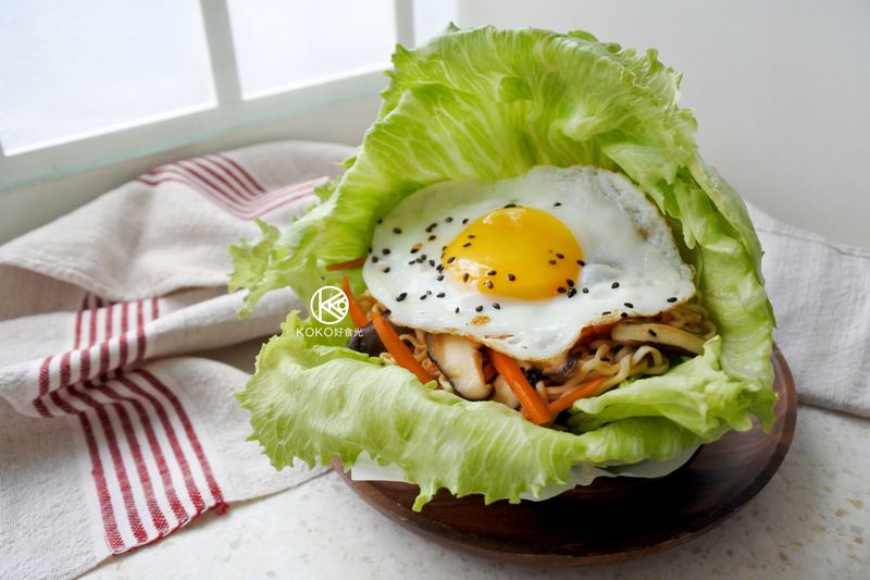 炒泡麵生菜漢堡(統一麵肉燥風味)