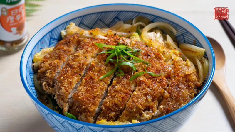 #129 豬排蓋飯