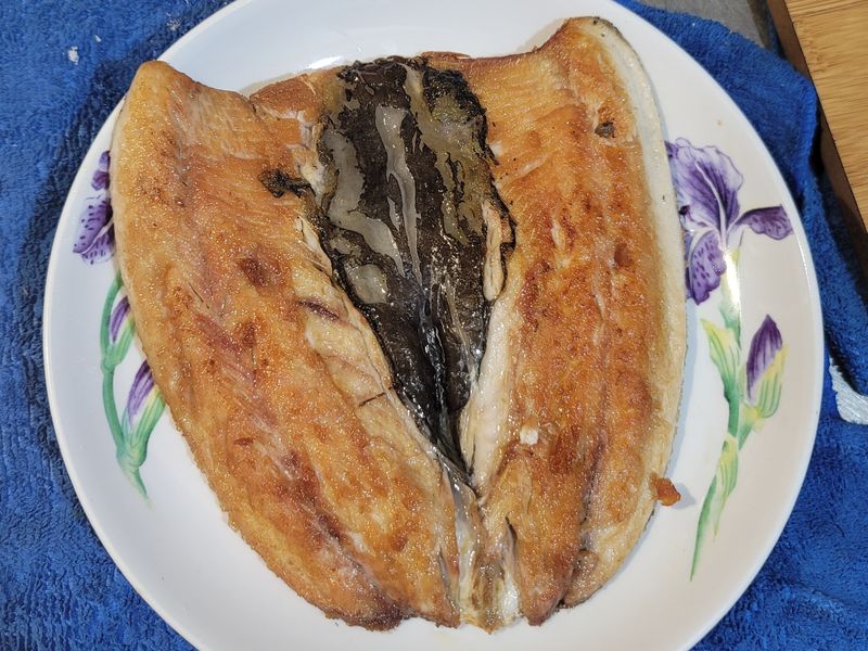 乾煎虱目魚