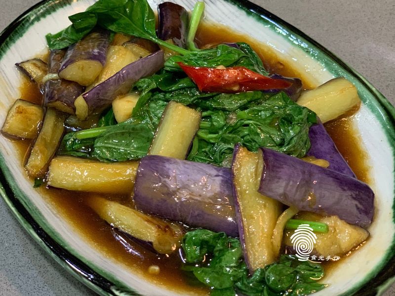 《香辣塔香紫茄》
