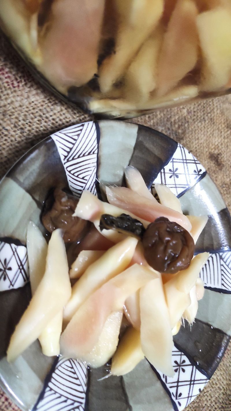 淺漬紫蘇梅薑