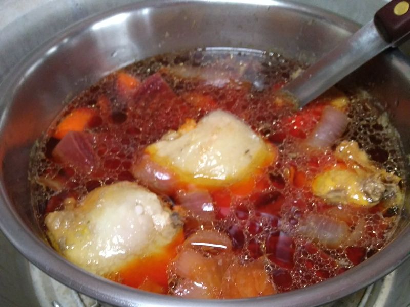 甜菜根雞湯
