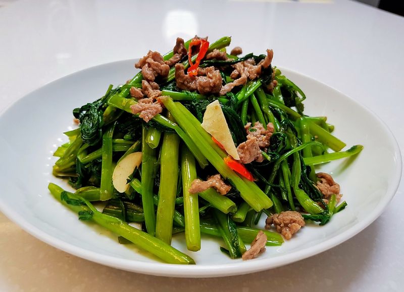 沙茶牛肉炒空心菜