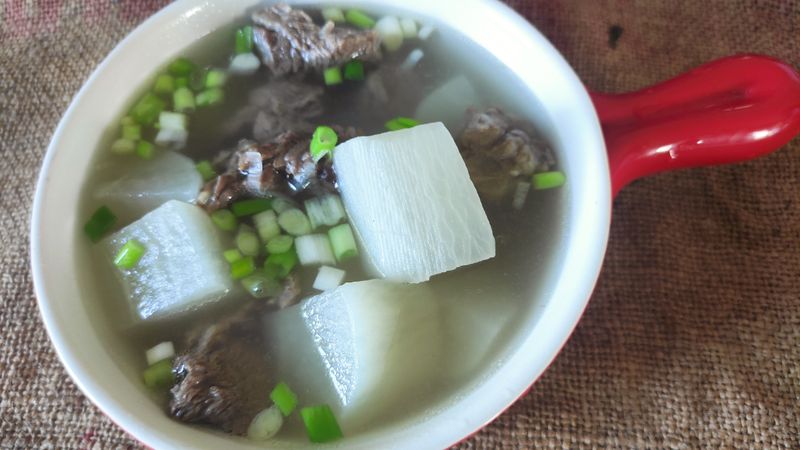 清燉白玉牛肉湯