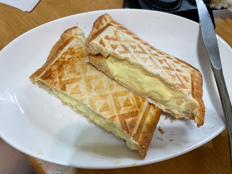 熱壓布丁吐司