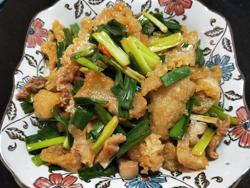 蔥爆碰皮