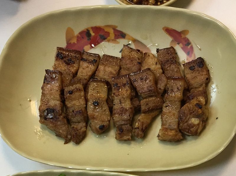 煎五花肉