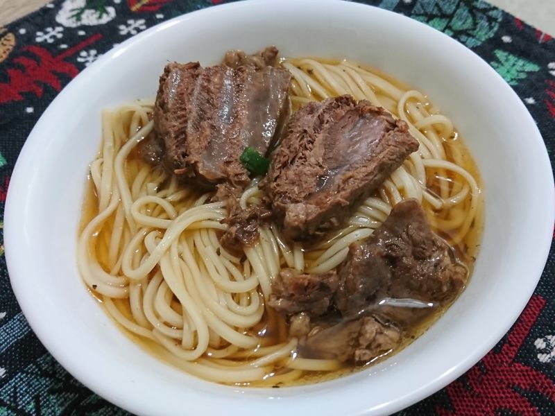 滷牛腱