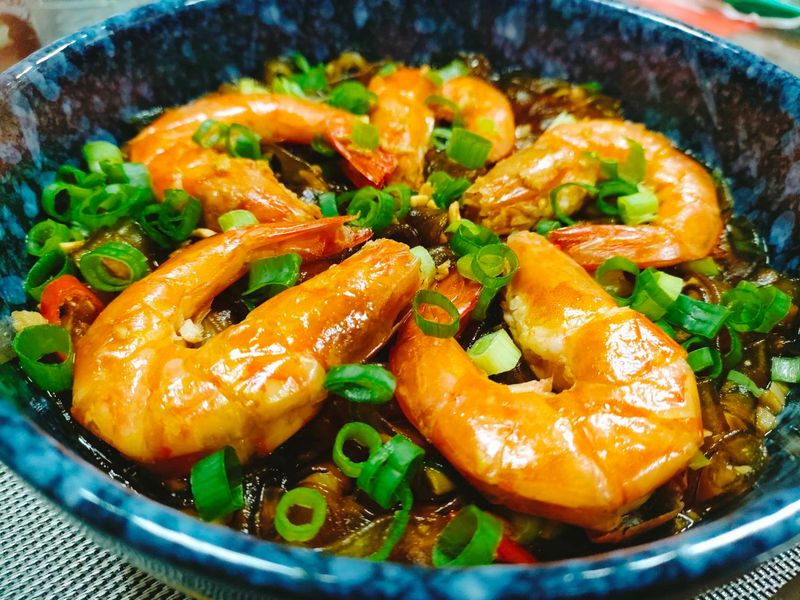 家常系列~鮮蝦粉絲煲~作法簡單
