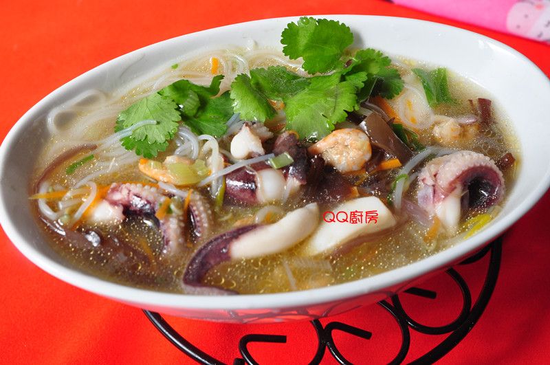 花枝米粉羹湯