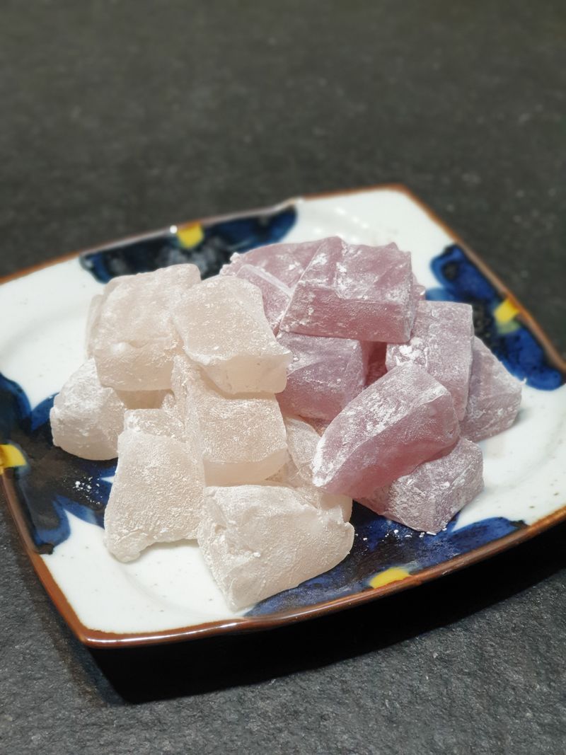 一口接一口的香蕉飴(古早味涼糕)