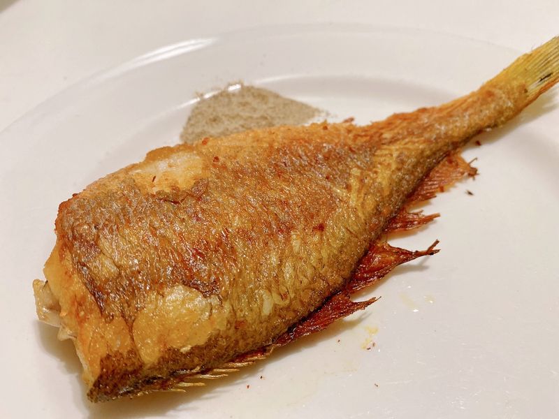 煎黃魚