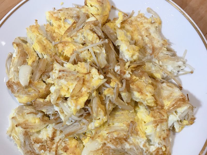 金針菇煎蛋