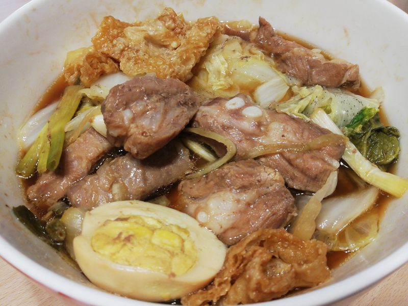 蔥薑大白菜燜豬軟骨