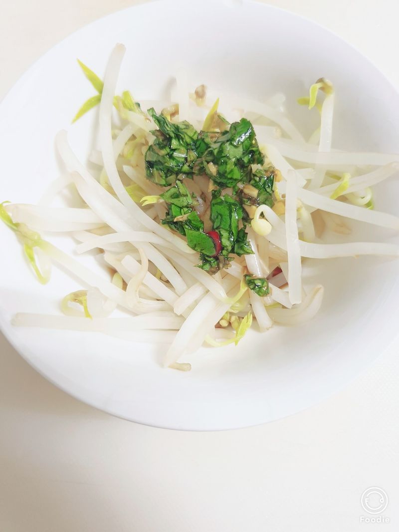 塔香涼拌豆芽