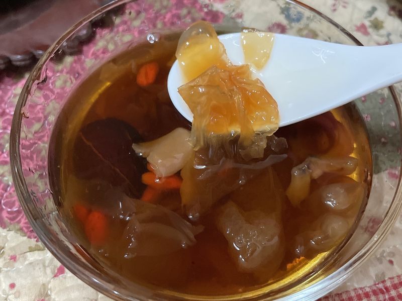 電鍋版簡易白木耳紅棗枸杞湯-消暑飲品