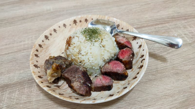 牛肋條奶油香料飯