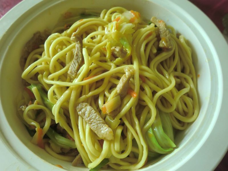 【健康廚房 黃金大廚10分鐘出年菜】肉絲炒麵