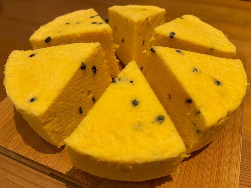 【寶寶食譜】百香果蒸蛋糕