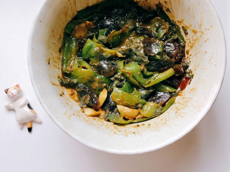 「湘派開胃菜」擂椒皮蛋