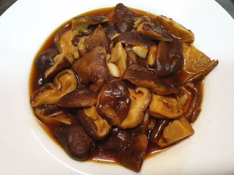 滷香菇