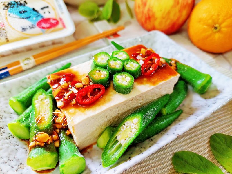 蒜蓉涼拌秋葵豆腐[中華鹽滷豆腐]