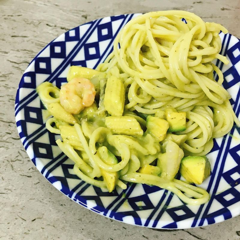 酪梨蝦仁義大利麵
