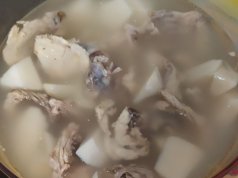 竹筍雞湯