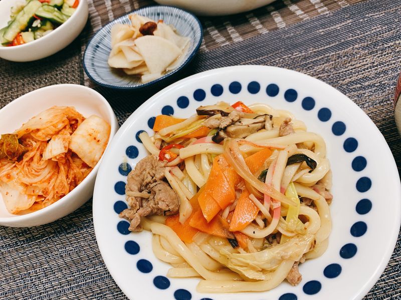 日式炒烏龍麵