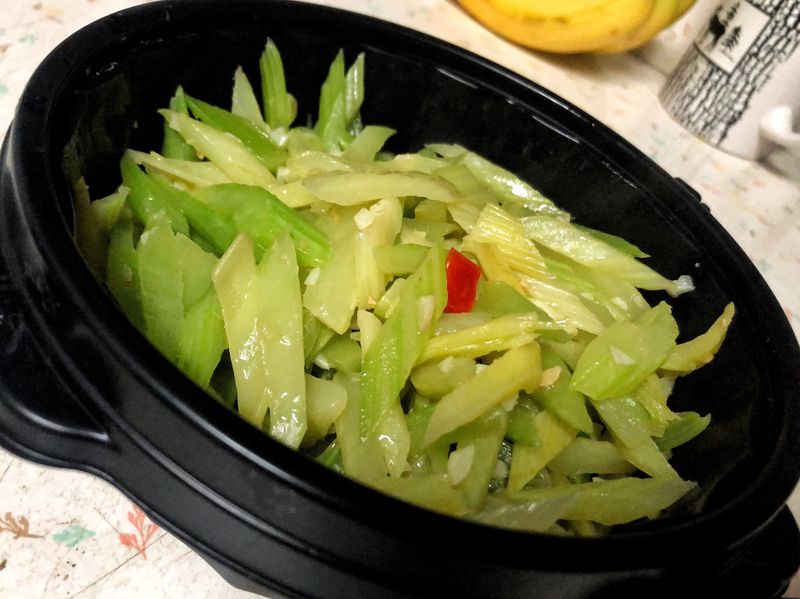 清炒西洋芹