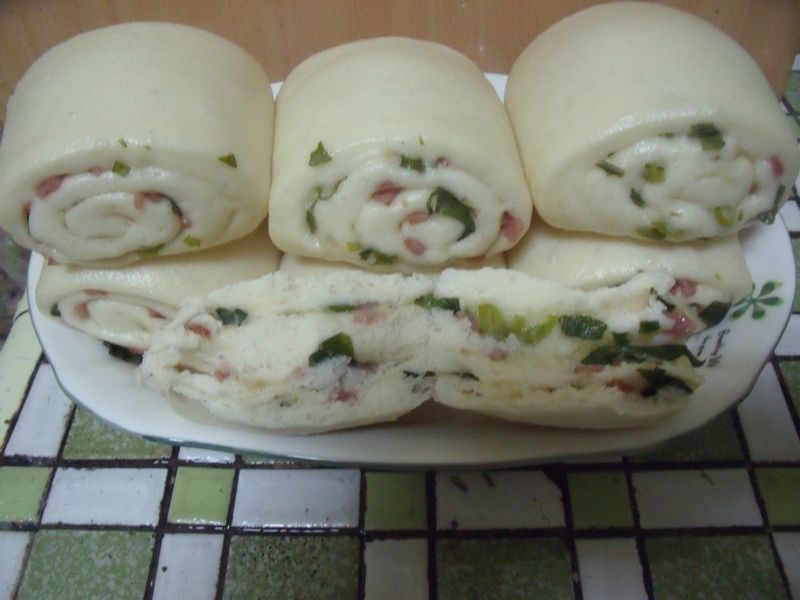 火腿蔥花饅頭