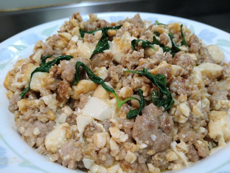 金沙肉末豆腐