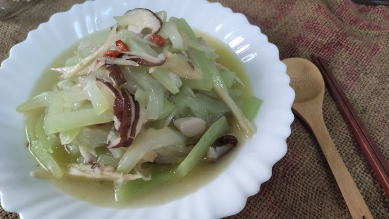 5分鐘上菜-香菇蒲瓜(素食可)
