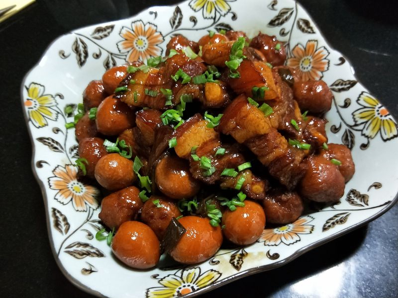 鵪鶉五花肉