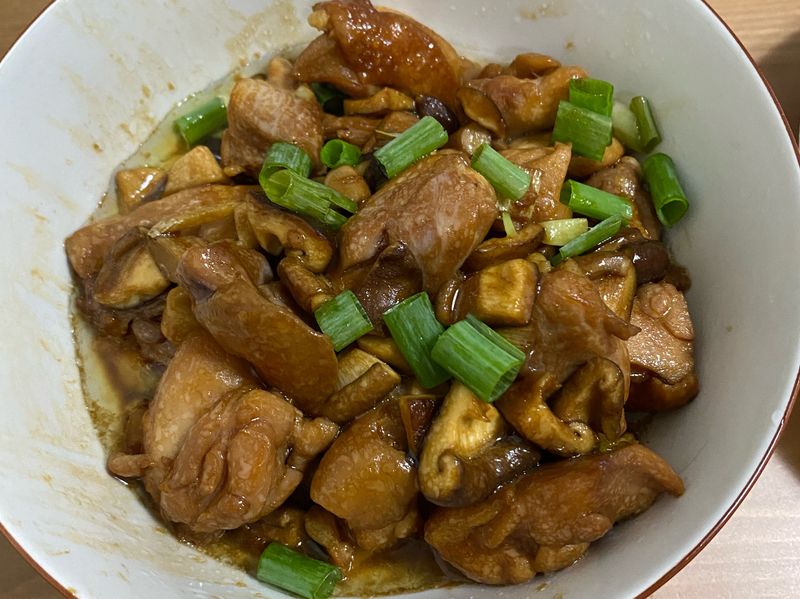 香菇滑雞