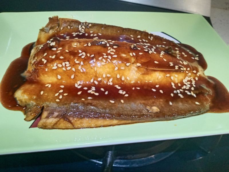 蒲燒虱目魚肚