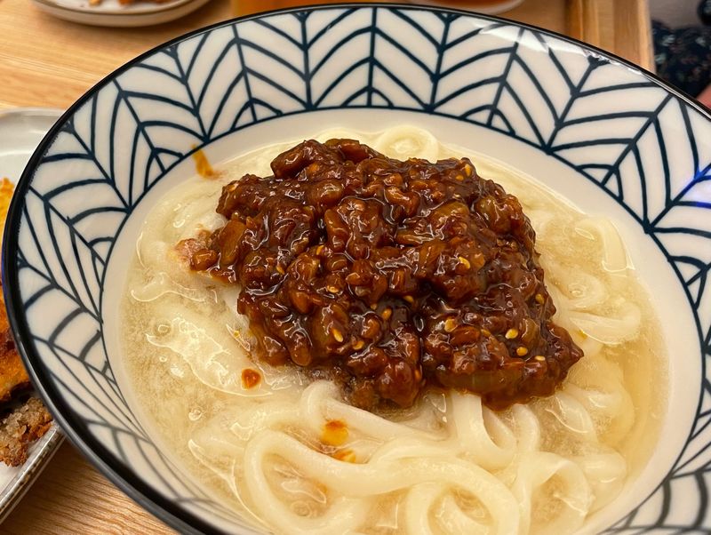 擔擔烏冬