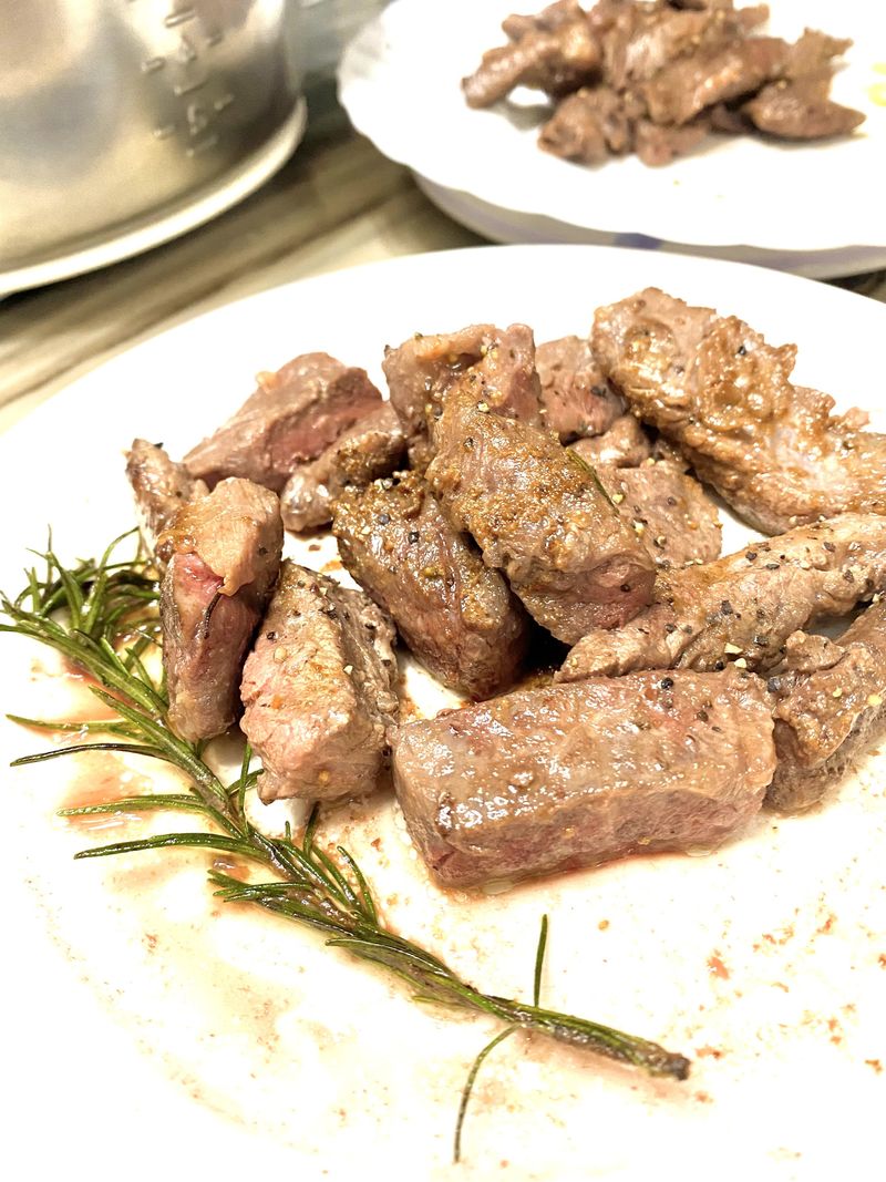 香煎奶油迷迭香松阪牛