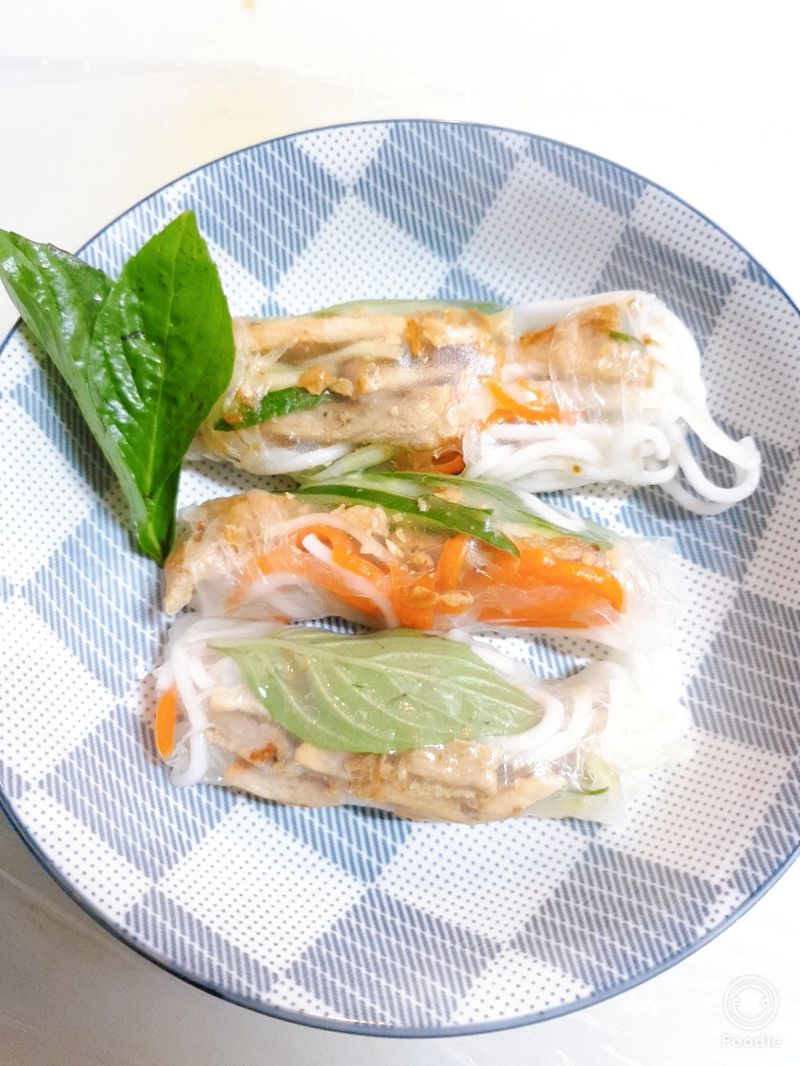香茅烤肉春捲