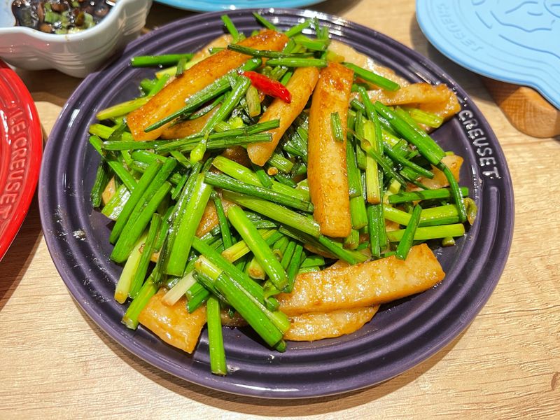 韭菜炒黑輪片