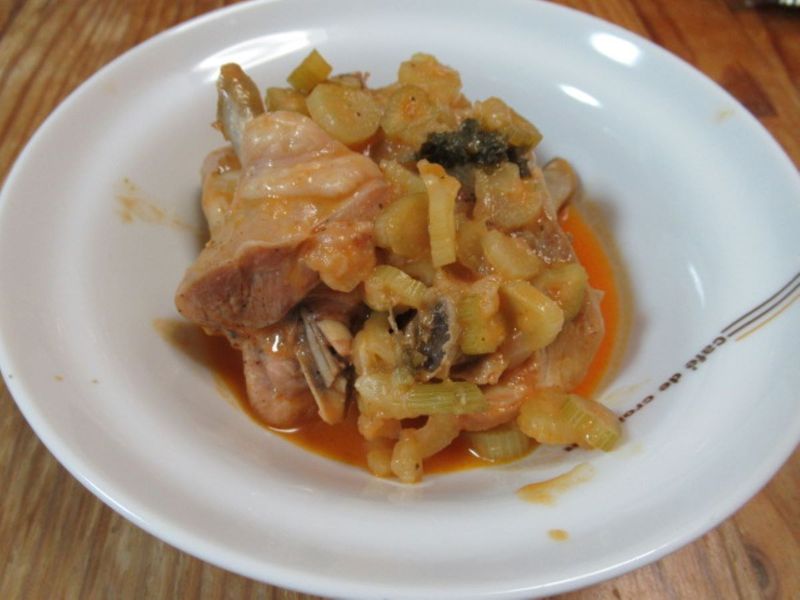 茴香燉雞肉
