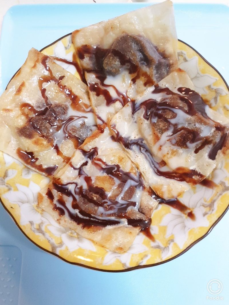 泰式香蕉煎餅เกี๊ยวกล้วยทอด